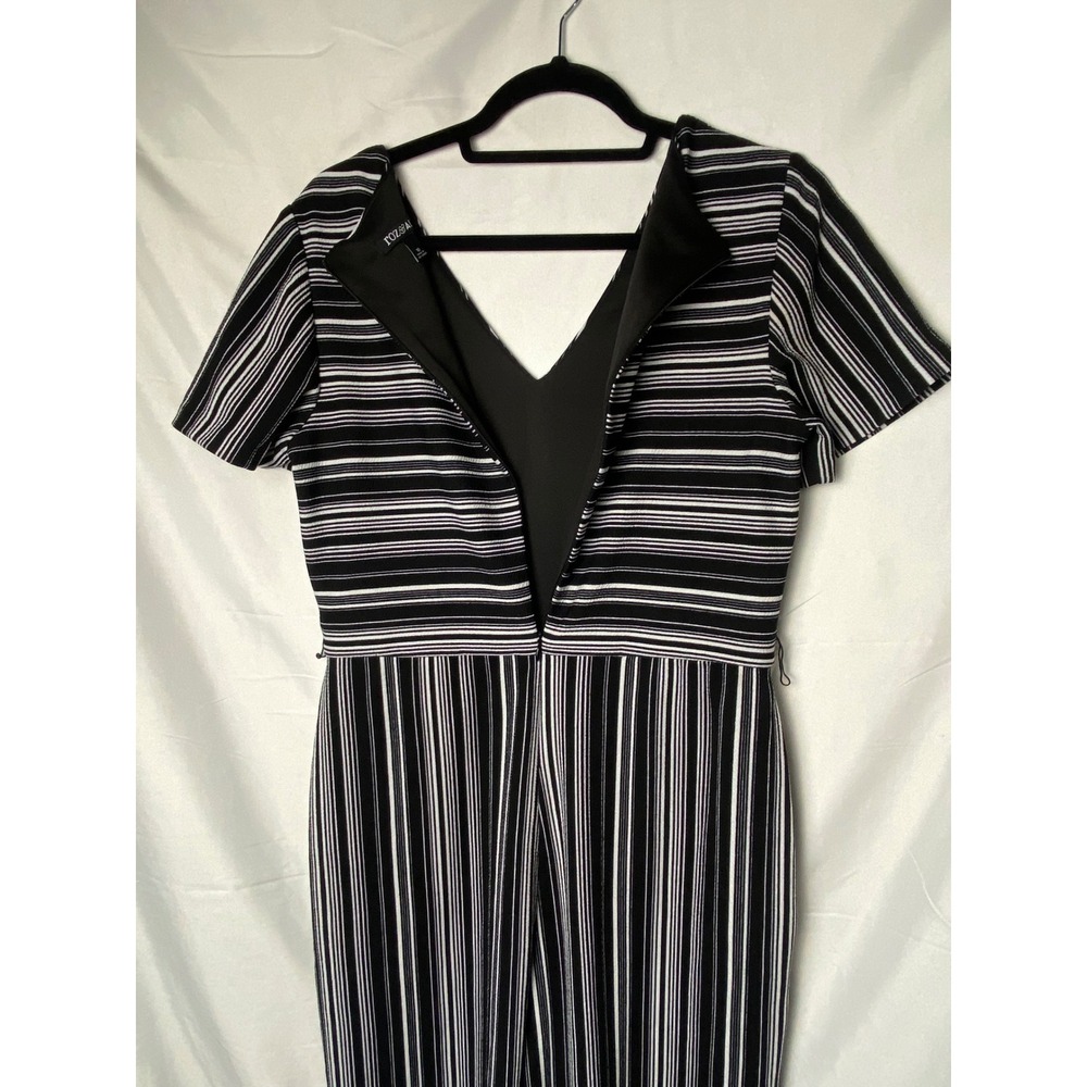 Roz & Ali cropped Jumpsuit Women's 10 Black White Striped Career V Neck Pockets - Picture 9 of 9